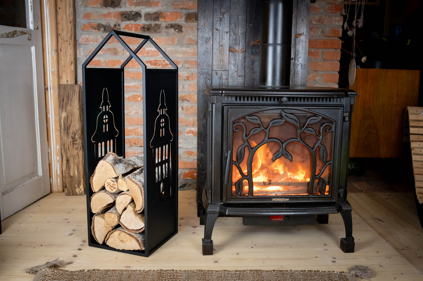 Black Metal Firewood Rack with Handle, Freestanding Log Holder BELFRY