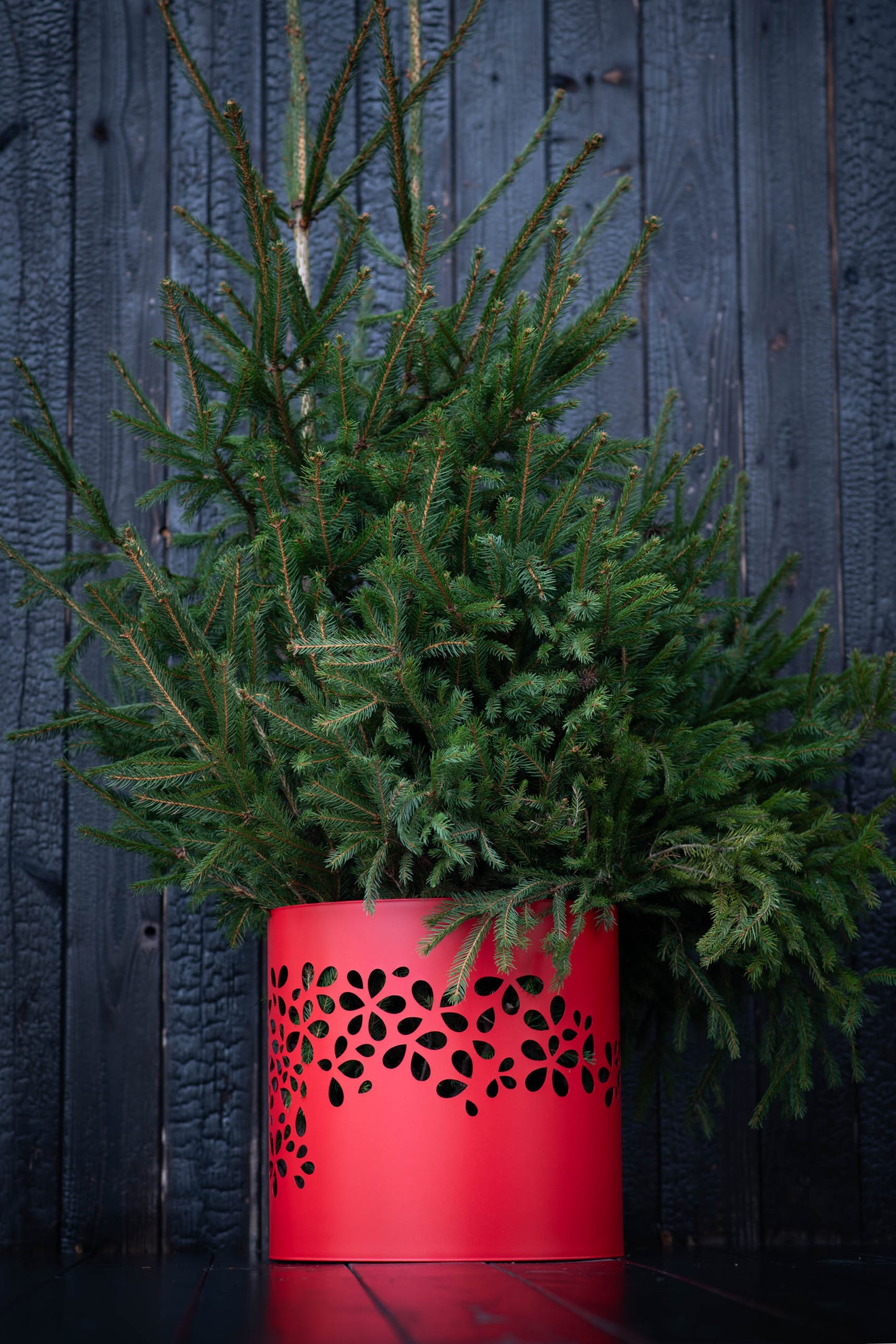 Metal Planter Cover – Garland Motif, Garden