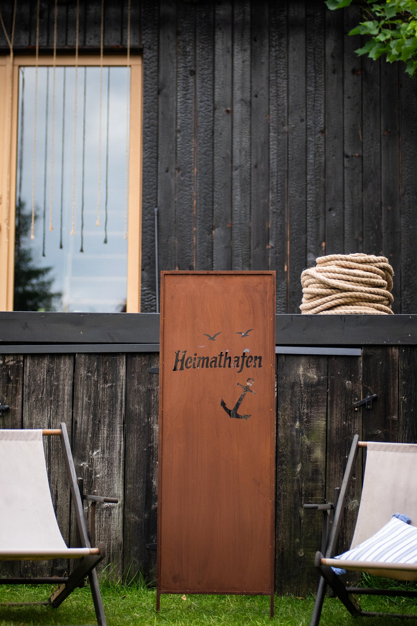 Rustic Metal Garden Screen – Corten Effect Steel Privacy Panel Port