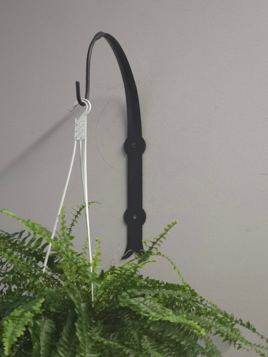 Industrial Black Wall Plant Hanger, Modern Hanging Planter Hook, Powder-Coated Steel Plant Holder