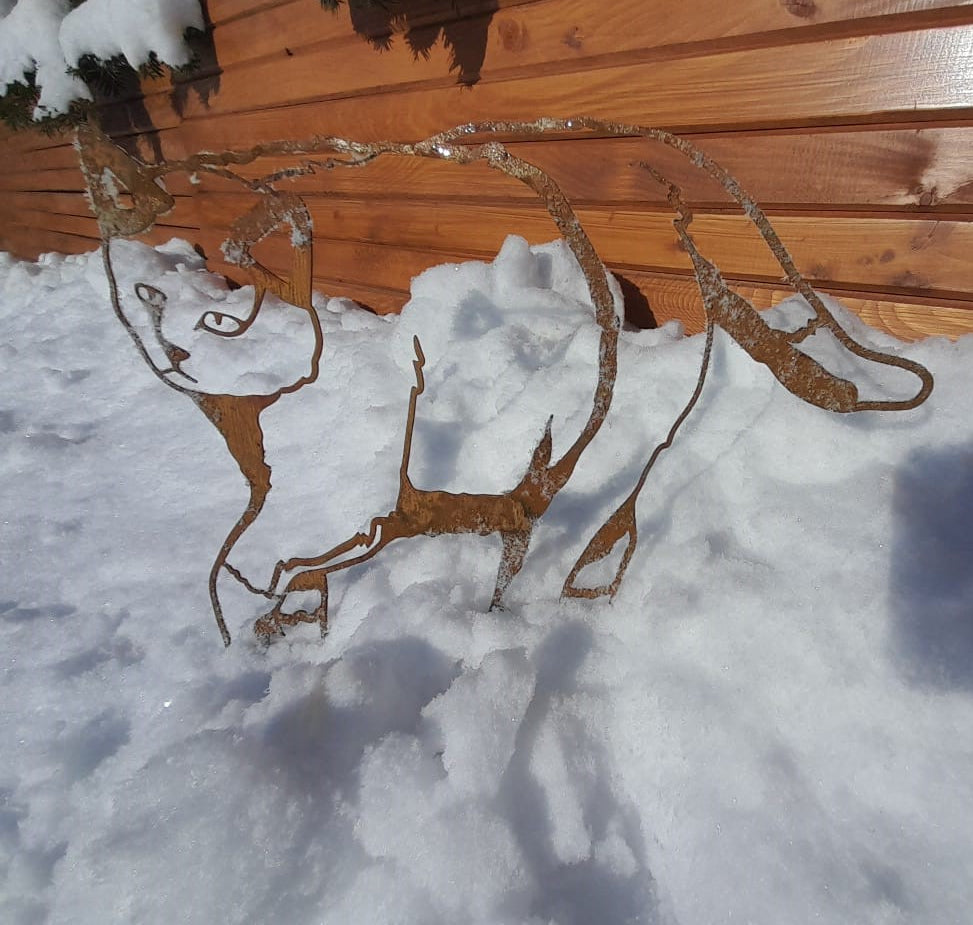 Rustic Steel Cat Garden Art – Handmade Metal Silhouette